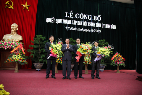 Ra mắt Ban Nội chính Tỉnh ủy Ninh Bình