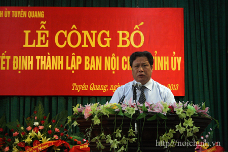 Đồng chí Nguyễn Sáng Vang, Ủy viên Trung ương Đảng, Bí thư Tỉnh ủy phát biểu tại buổi Lễ