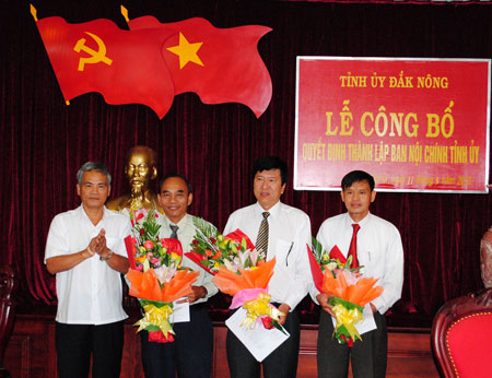 Các đồng chí lãnh đạo Ban Nội chính Tỉnh ủy Đắk Nông