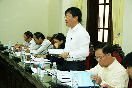 Đồng chí Phạm Anh Tuấn, Phó Trưởng Ban Nội chính rung ương phát biểu tại buổi làm việc