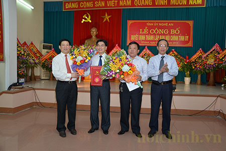 Lễ công bố Quyết định thành lập Ban Nội chính Tỉnh ủy Nghệ An 9/2013