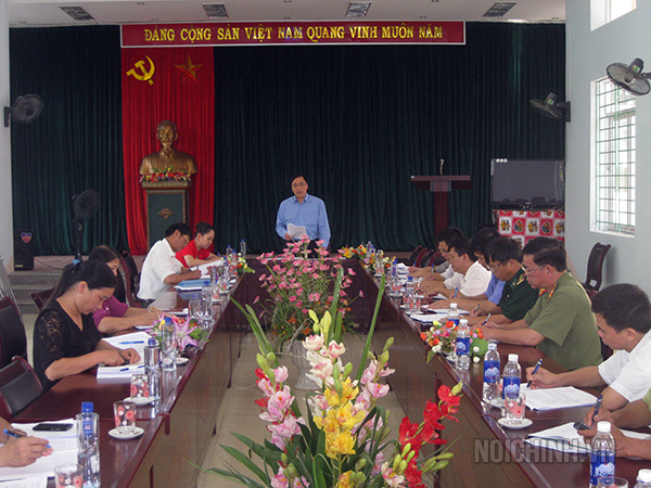 Đoàn công tác làm việc với Huyện ủy Thạch An