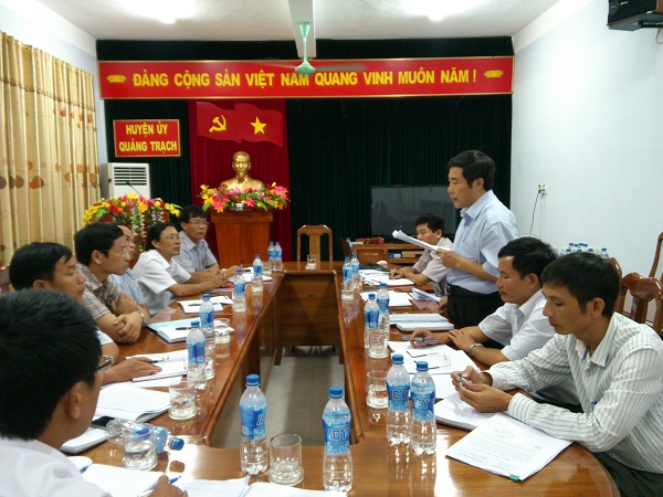 Đồng Mai Công Danh, Tỉnh ủy viên, Trưởng Ban Nội chính Tỉnh ủy Quảng Bình phát biểu kết luận tại buổi làm việc với huyện ủy Quảng Trạch