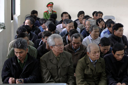 Các bị cáo trong vụ án “Thương binh giả” tại tỉnh Bắc Ninh 