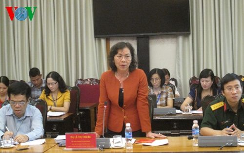Phó Trưởng Ban Chỉ đạo cải cách tư pháp Trung ương Lê Thị Thu Ba phát biểu tại cuộc họp