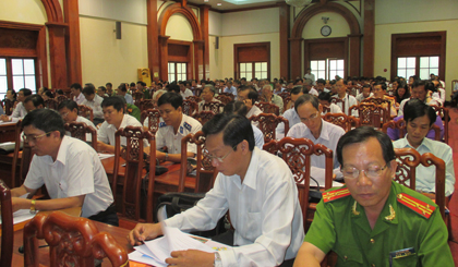 Các đại biểu tham dự Hội nghị triển khai Luật tiếp công dân và Luật thực hành tiết kiệm, chống lãng phí năm 2013 tỉnh Tiền Giang 