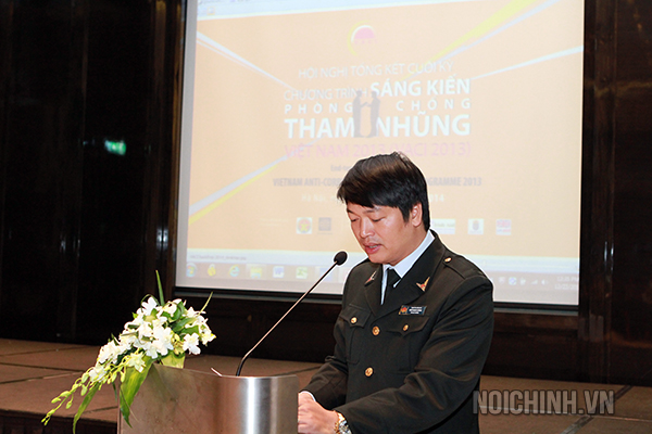 Đồng chí Ngô Mạnh Hùng, Phó cục trưởng Cục chống tham nhũng - Thanh tra Chính phủ phát biểu tại Hội nghị