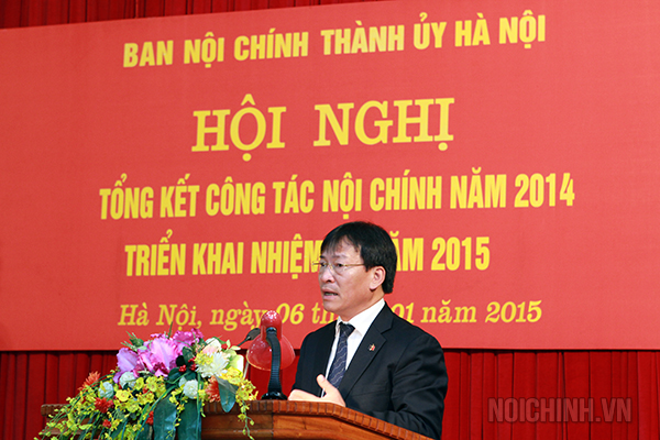 Đồng chí Phạm Anh Tuấn, Phó trưởng Ban Nội chính Trung ương phát biểu tại Hội nghị.