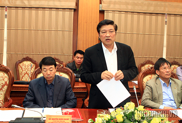 Đồng chí Phan Đình Trạc, Ủy viên Trung ương Đảng, Phó trưởng Ban thường trực Ban Nội chính Trung ương phát biểu tại buổi làm việc