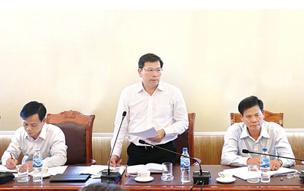Đồng chí Trần Văn Minh, Phó Bí thư Tỉnh ủy phát biểu chỉ đạo