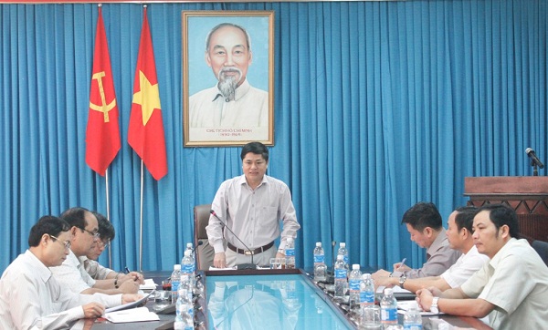 Đồng chí Phạm Minh Tấn, Phó Bí thư Tỉnh ủy chủ trì Hội nghị 