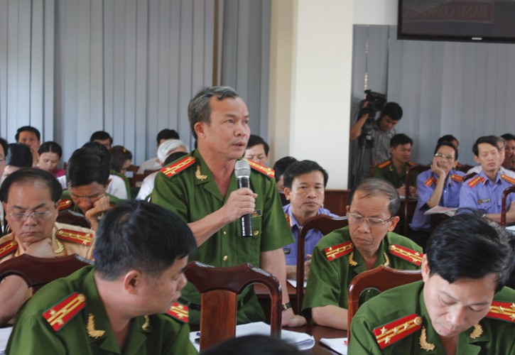 Đại biểu đại diện Công an tỉnh Đắk Lắk tham gia đóng góp ý kiến  tại Hội nghị kiểm điểm công tác phối hợp liên ngành tỉnh 