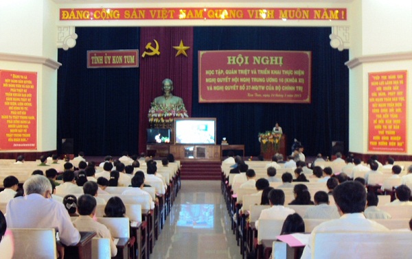 Một Hội nghị của Tỉnh ủy Kon Tum (Ảnh: dangcongsan.vn)