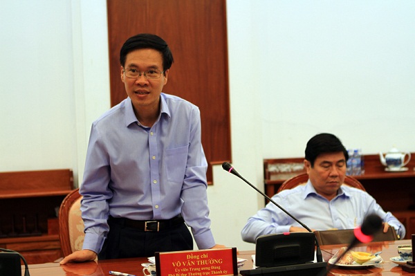 Đồng chí Võ  Văn Thưởng, Ủy viên Trung ương Đảng, Phó Bí thư Thường trực Thành ủy phát biểu tại buổi làm việc