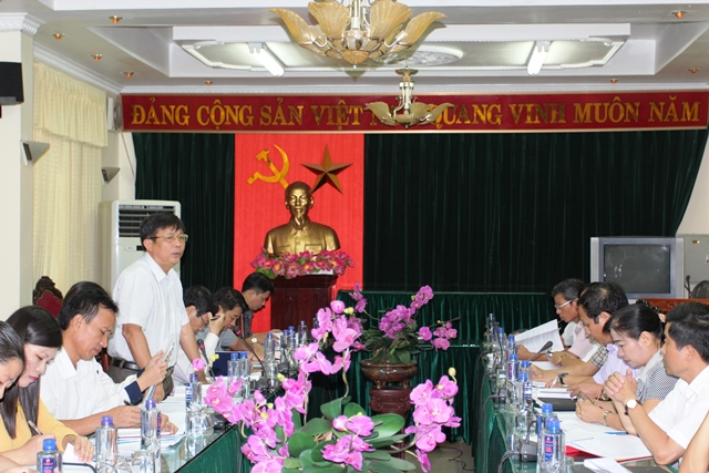 Hội nghị thông báo kết quả giám sát việc thực hiện Nghị quyết Trung ương 3 (khóa X) về tăng cường sự lãnh đạo của Đảng đối với công tác PCTN, lãng phí tại Đảng bộ thành phố Nam Định
