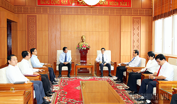 Đồng chí  Võ Văn Dũng Ủy viên Trung ương Đảng, Phó trưởng Ban Nội chính Trung ương trao đổi và làm việc với Thường trực Tỉnh ủy Quảng Nam