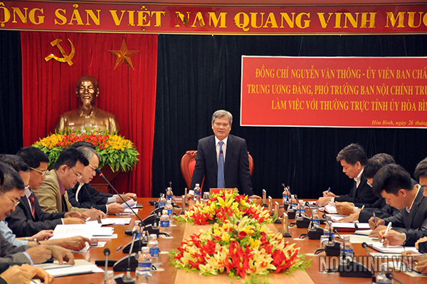 Đồng chí Nguyễn Văn Thông, Ủy viên Trung ương Đảng, Phó trưởng Ban Nội chính Trung ương phát biểu kết luận