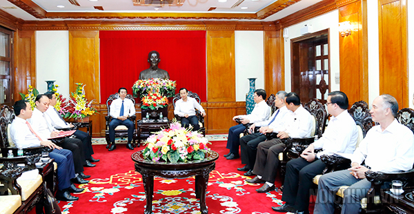 Đồng chí Võ Văn Dũng, ủy viên Trung ương Đảng, Phó trưởng Ban Nội chính Trung ương  làm việc với Thành ủy Đà Nẵng