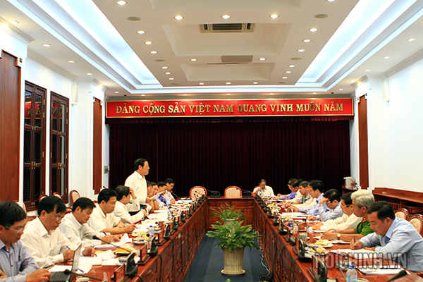 Lãnh đạo Ban Nội chính Trung ương làm việc với Thường trực Thành ủy Thành phố Hồ Chí Minh về công tác nội chính và phòng, chống tham nhũng