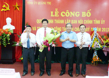 Lễ công bố Quyết định thành lập Ban Nội chính Tỉnh ủy Quảng Trị năm 2013