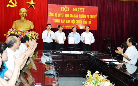 Lễ công bố quyết định thành lập Ban Nội chính Tỉnh ủy Thái Bình năm 2013