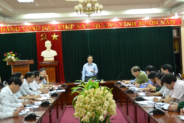 Đồng chí Đàm Văn Eng, Phó Bí thư Tỉnh ủy phát biểu kết luận Hội nghị