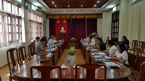 Đoàn công tác làm việc với Thường trực Tỉnh ủy Tây Ninh