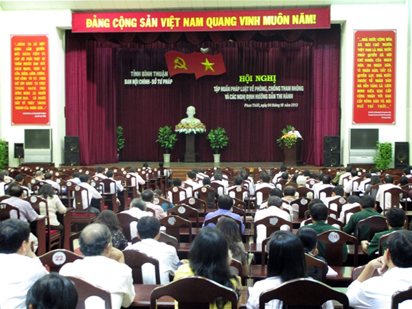 Hội nghị triển khai công tác nội chính năm 2016 của tỉnh Bình Thuận