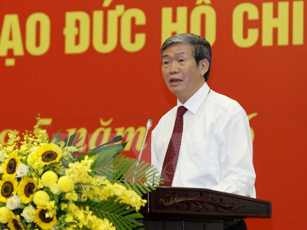 Đồng chí Đinh Thế Huynh, Ủy viên Bộ Chính trị, Thường trực Ban Bí thư phát biểu tại Hội nghị