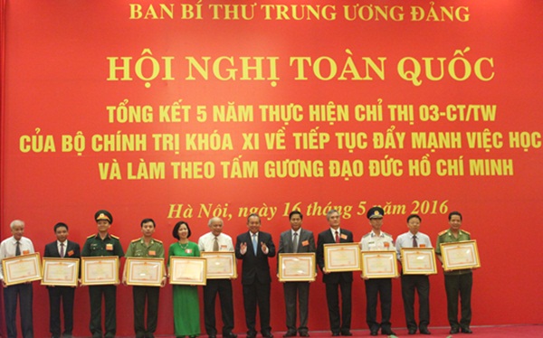 Hội nghị toàn quốc tổng kết 5 năm thực hiện Chỉ thị 03-CT/TW của Bộ Chính trị khóa XI về tiếp tục việc đẩy mạnh việc học tập và làm theo tấm gương đạo đức Hồ Chí Minh