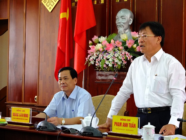 Đồng chí Phạm Anh Tuấn, Phó trưởng Ban Nội chính Trung ương phát biểu tại buổi làm việc