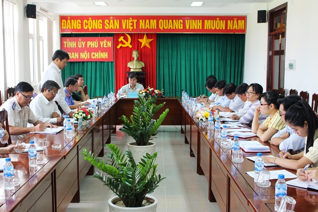 Hội nghị giao ban công tác nội chính của tỉnh Phú Yên tháng 5-2016