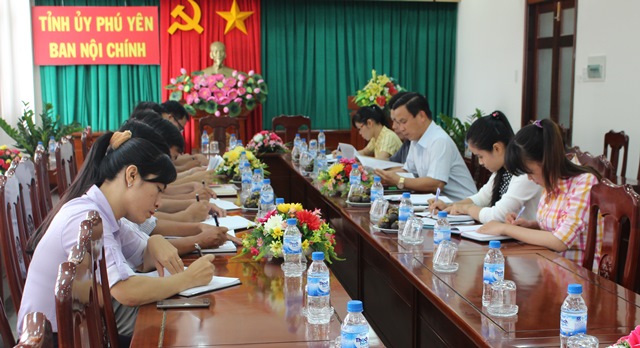Đoàn công tác Ban Nội chính Trung ương nắm tình hình kết quả công tác nội chính và PCTN 6 tháng đầu năm của tỉnh Phú Yên 