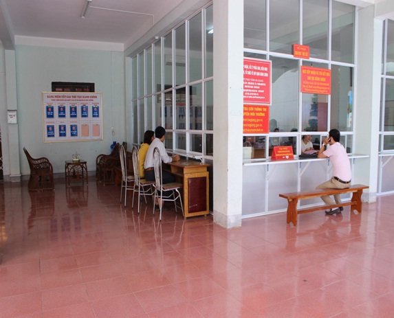 Phòng tiếp nhận và trả kết quả thủ tục hành chính của Sở Tài nguyên và Môi trường tỉnh Hà Giang