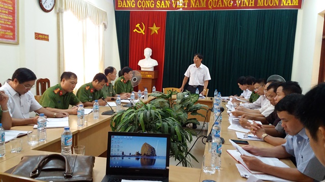 Đoàn kiểm tra, giám sát làm việc với Huyện ủy Văn Lãng