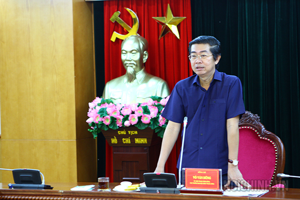 Đồng chí Võ Văn Dũng, Ủy viên Trung ương Đảng, Phó trưởng Ban Nội chính Trung ương phát biểu tại Hội nghị