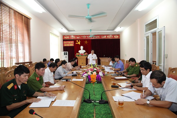 Đồng chí Hà Quang Tiến, Ủy viên Ban Thường vụ, Trưởng Ban Nội chính Tỉnh ủy Vĩnh Phúc chủ trì giao ban công tác nội chính tháng 8-2016