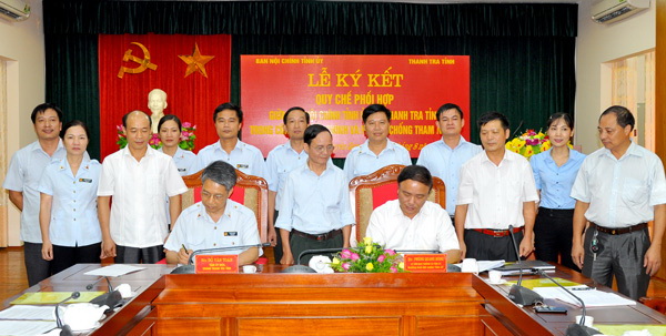 Ban Nội chính Tỉnh ủy và Thanh tra tỉnh Tuyên Quang ký kết Quy chế phối hợp trong công tác nội chính và phòng, chống tham nhũng