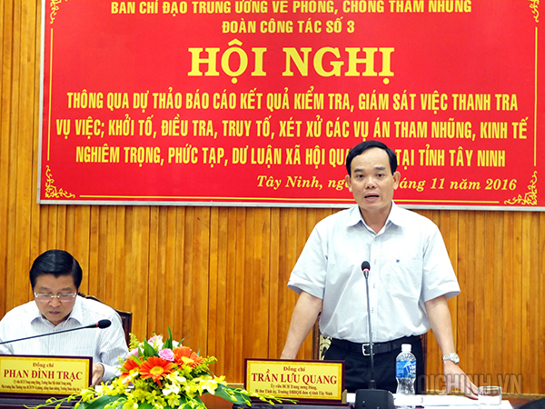 Đồng chí Trần Lưu Quang, Bí thư Tỉnh ủy, Chủ tịch Hội đồng nhân dân tỉnh Tây Ninh phát biểu
