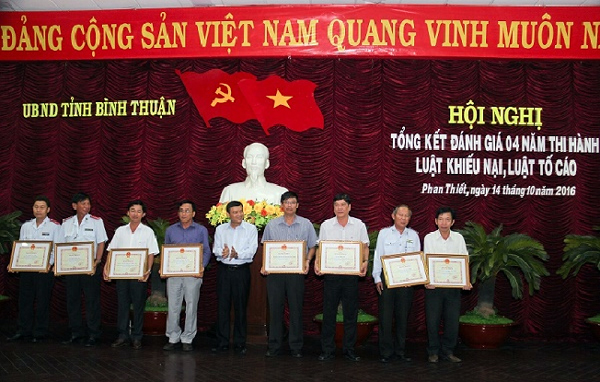 Các tập thể, cá nhân được UBND tỉnh Bình Thuận khen thưởng tại Hội nghị tổng kết 04 năm thi hành Luật khiếu nại và Luật tố cáo