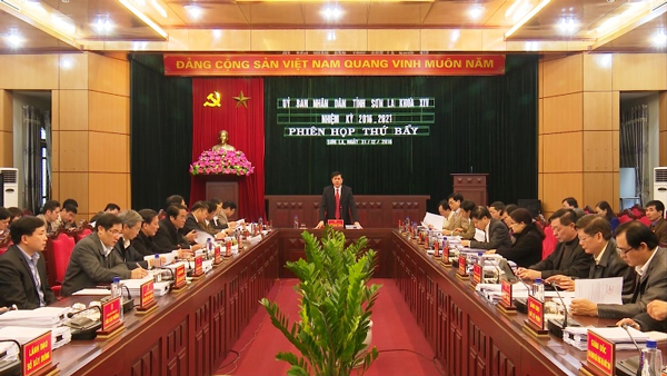 Một phiên họp của UBND tỉnh Sơn La