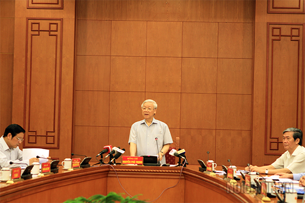 Đồng chí Tổng Bí thư Nguyễn Phú Trọng, Trưởng Ban Chỉ đạo Trung ương về phòng, chống tham nhũng phát biểu chỉ đạo tại Cuộc họp Thường trực Ban Chỉ đạo