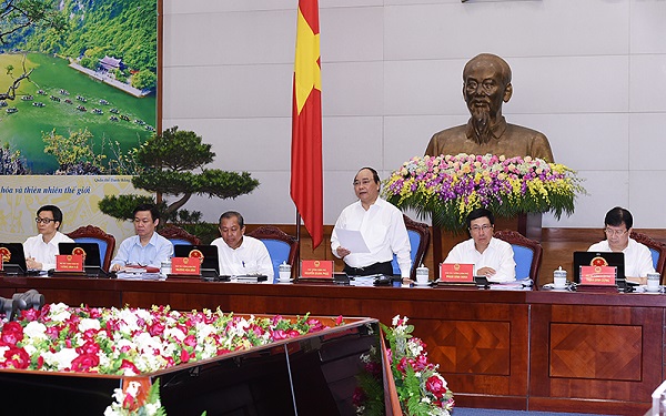 Thủ tướng Nguyễn Xuân Phúc chủ trì phiên họp Chính phủ thường kỳ tháng 4-2017