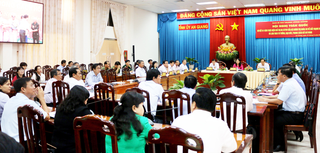 Hội nghị trực tuyến toàn quốc sơ kết 1 năm thực hiện Chỉ thị 05 của Bộ Chính trị (khóa XII) về đẩy mạnh học tập và làm theo tư tưởng, đạo đức, phong cách Hồ Chí Minh điểm cầu tỉnh An Giang