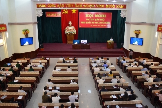 Tỉnh ủy Kon Tum tổ chức Hội nghị nghiên cứu, quán triệt Nghị quyết Đại hội XII của Đảng 