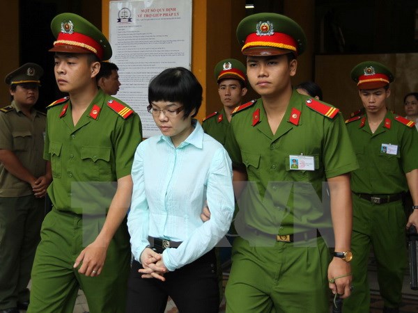 Bị cáo Huỳnh Thị Huyền Như bị đưa ra xét xử tại Tòa án nhân dân Thành phố Hồ Chí Minh