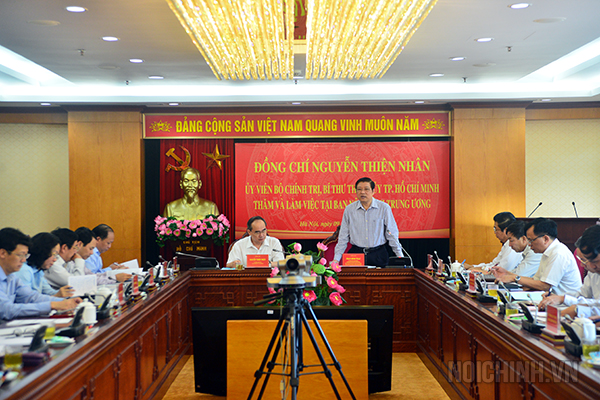 Đồng chí Phan Đình Trạc, Ủy viên Trung ương Đảng, Trưởng Ban Nội chính Trung ương, Phó Trưởng ban Thường trực Ban Chỉ đạo Trung ương về PCTN phát biểu