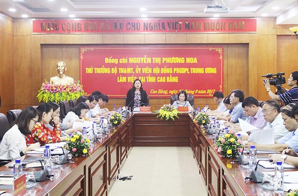 Đoàn kiểm tra của Hội đồng phối hợp phổ biến, giáo dục pháp luật Trung ương làm việc tại tỉnh Cao Bằng