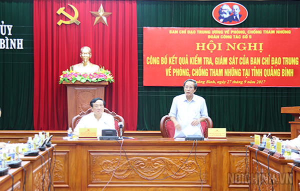 Đồng chí Hoàng Đăng Quang, Ủy viên Trung ương Đảng, Bí thư Tỉnh ủy, Chủ tịch Hội đồng nhân dân tỉnh phát biểu
