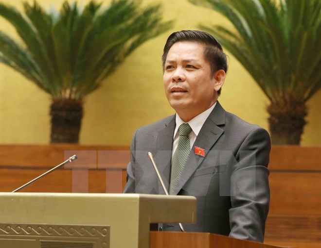 Bộ trưởng Bộ Giao thông Vận tải Nguyễn Văn Thể giải trình, tiếp thu ý kiến của đại biểu Quốc hội